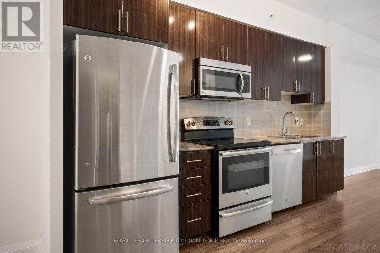 727 - 7161 YONGE STREET, Markham (Grandview), Ontario, L3T0C8