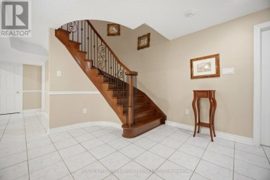 139 JADE CRESCENT Vaughan (West Woodbridge) Ontario photo 32