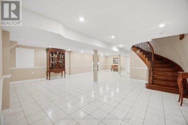 139 JADE CRESCENT Vaughan (West Woodbridge) Ontario photo 34