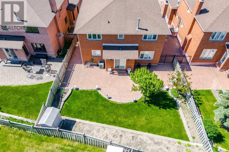 139 JADE CRESCENT, Vaughan (West Woodbridge), Ontario, L4L6M1