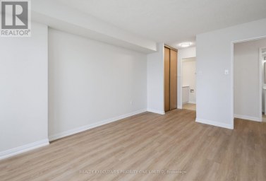 1501 - 7460 BATHURST STREET Vaughan (Brownridge) Ontario photo 18