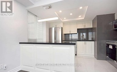 1110 - 4450 TUCANA COURT Mississauga (Hurontario) Ontario photo 2