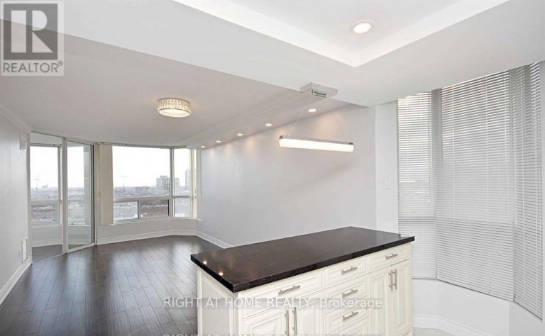 1110 - 4450 TUCANA COURT, Mississauga (Hurontario), Ontario, L5R3R4