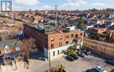 22 - 121 PRESCOTT AVENUE Toronto (Weston-Pellam Park) Ontario photo 20