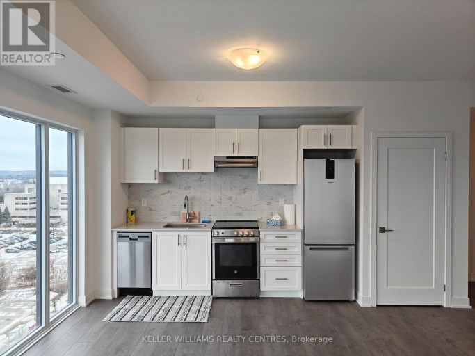 1108 - 705 DAVIS DRIVE, Newmarket (Huron Heights-Leslie Valley), Ontario, L3Y0J2