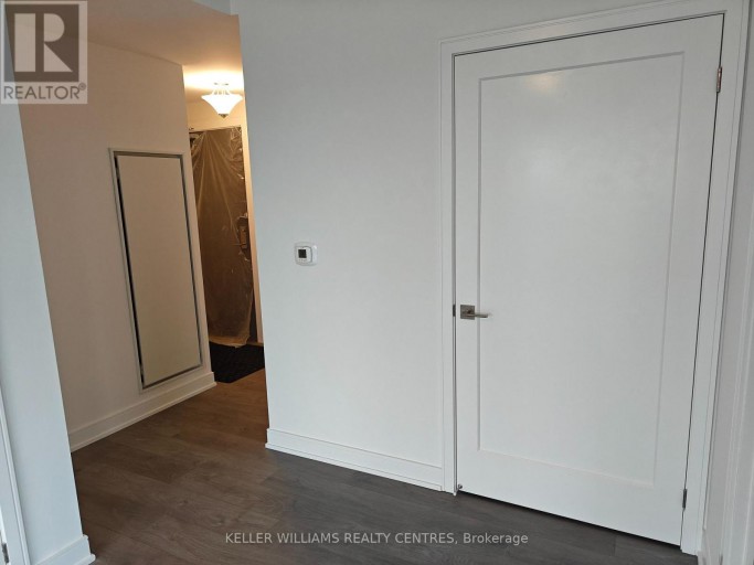1108 - 705 DAVIS DRIVE, Newmarket (Huron Heights-Leslie Valley), Ontario, L3Y0J2
