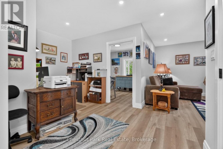 8 ERTLER LANE, Huntsville (Brunel), Ontario, P1H1S7