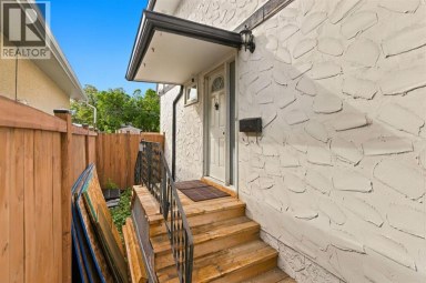 3103 41 Street SW Calgary Alberta photo 3