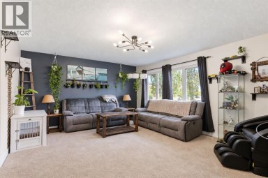 3103 41 Street SW Calgary Alberta photo 7