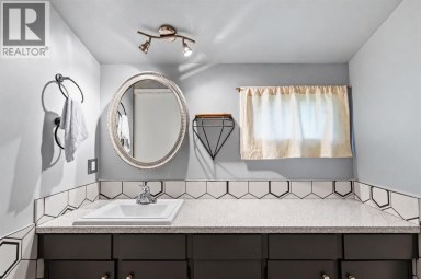 3101 41 Street SW Calgary Alberta photo 23