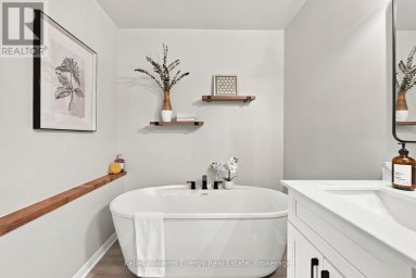 123 ERICKSON DRIVE Whitby (Blue Grass Meadows) Ontario photo 34