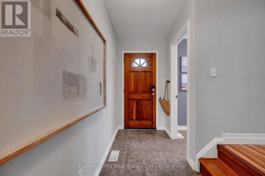 3 THOMAS STREET Oshawa (Lakeview) Ontario photo 2