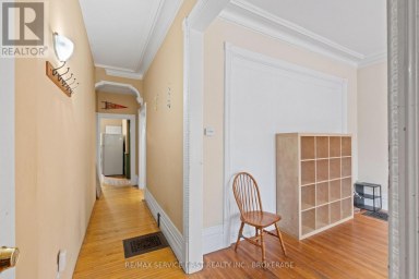 392 ALFRED STREET, Kingston (East Of Sir John A. Blvd) Ontario