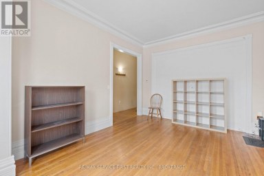 392 ALFRED STREET, Kingston (East Of Sir John A. Blvd) Ontario