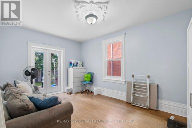 392 ALFRED STREET, Kingston (East Of Sir John A. Blvd) Ontario