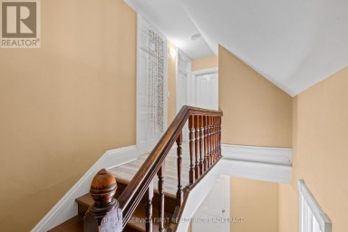 392 ALFRED STREET, Kingston (East Of Sir John A. Blvd) Ontario
