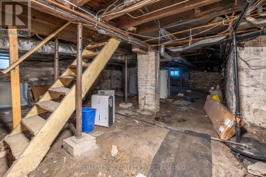 392 ALFRED STREET, Kingston (East Of Sir John A. Blvd) Ontario