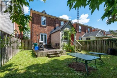 392 ALFRED STREET, Kingston (East Of Sir John A. Blvd) Ontario
