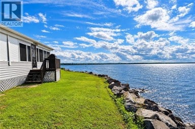 38 Front Road Bay Du Vin New Brunswick photo 4