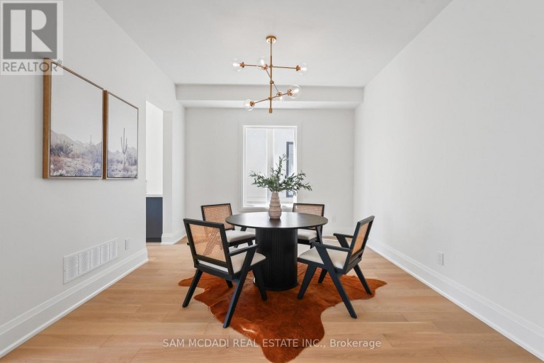 2350 EIGHTH LINE, Oakville (WC Wedgewood Creek), Ontario, L6H7E6