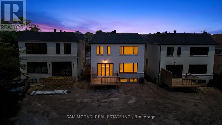 2354 EIGHTH LINE, Oakville (WC Wedgewood Creek), Ontario, L6H7E6