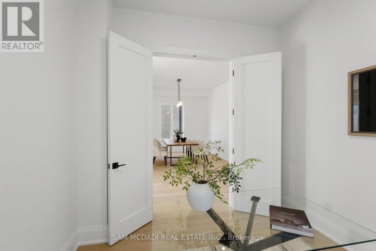 2354 EIGHTH LINE, Oakville (WC Wedgewood Creek), Ontario, L6H7E6