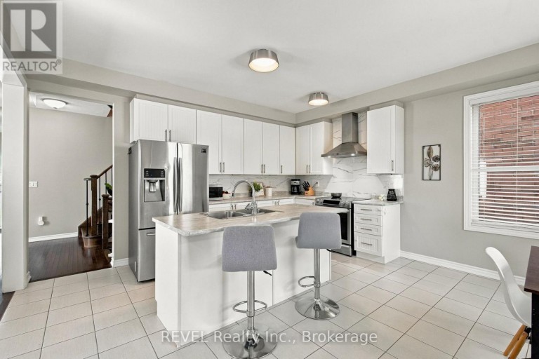 1901 DON WHITE COURT, Oshawa (Taunton), Ontario, L1H8L7