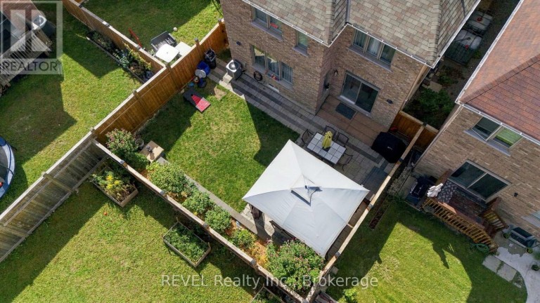 1901 DON WHITE COURT, Oshawa (Taunton), Ontario, L1H8L7