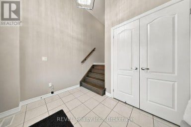 1901 DON WHITE COURT Oshawa (Taunton) Ontario photo 6