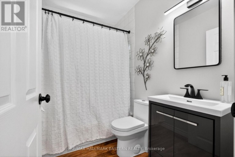 4796 THORNTON ROAD N, Oshawa, Ontario, L1H0T4
