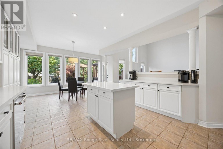 82 DARIUS HARNS DRIVE, Whitby (Brooklin), Ontario, L1M2G2