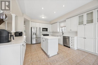 82 DARIUS HARNS DRIVE Whitby (Brooklin) Ontario photo 14