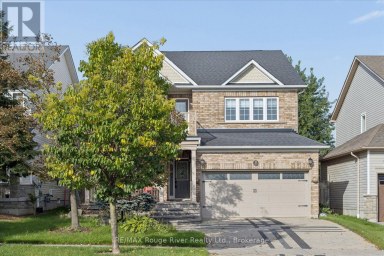 82 DARIUS HARNS DRIVE Whitby (Brooklin) Ontario photo 2