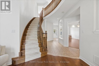 82 DARIUS HARNS DRIVE Whitby (Brooklin) Ontario photo 20