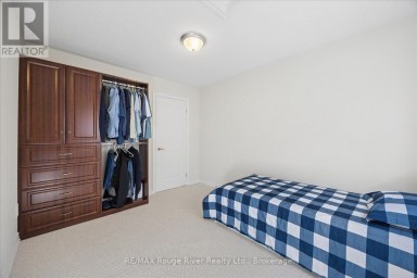 82 DARIUS HARNS DRIVE Whitby (Brooklin) Ontario photo 29