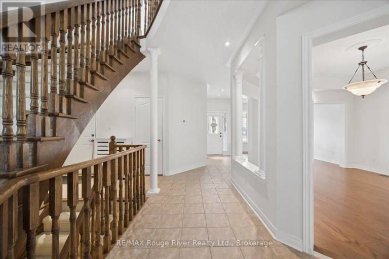 82 DARIUS HARNS DRIVE, Whitby (Brooklin), Ontario, L1M2G2