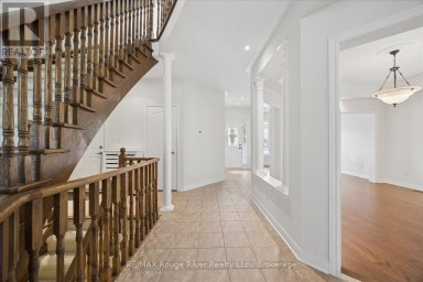 82 DARIUS HARNS DRIVE Whitby (Brooklin) Ontario photo 4
