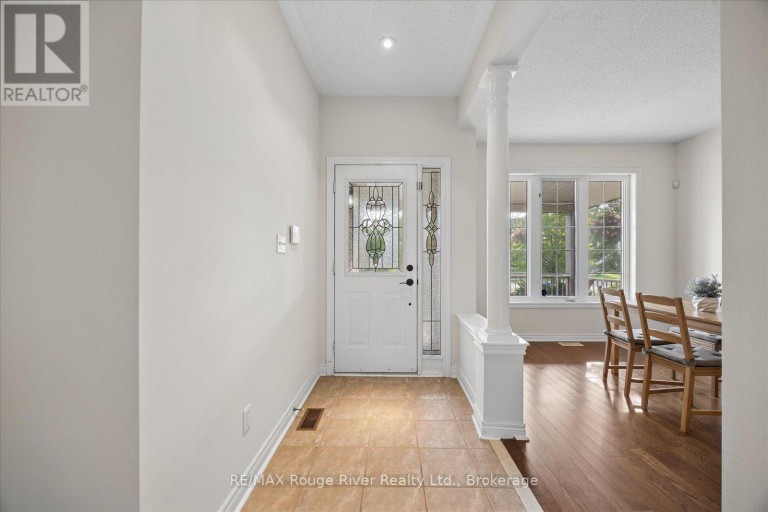 82 DARIUS HARNS DRIVE, Whitby (Brooklin), Ontario, L1M2G2