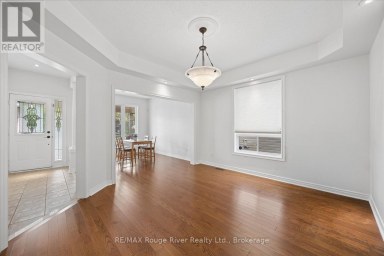 82 DARIUS HARNS DRIVE Whitby (Brooklin) Ontario photo 9