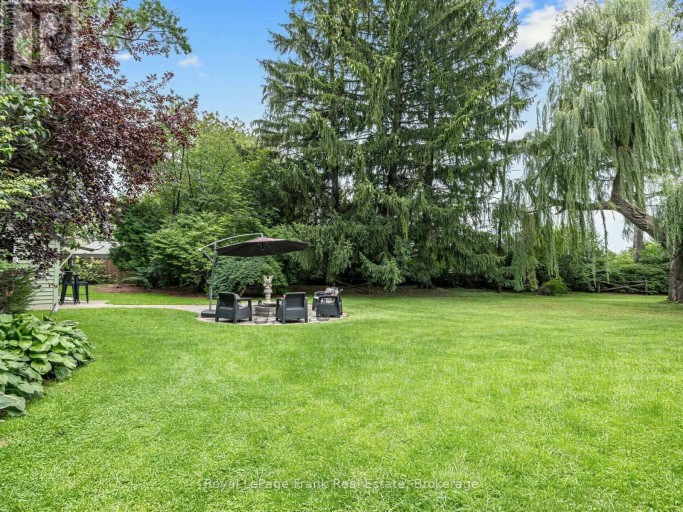 523 QUEEN STREET, Scugog (Port Perry), Ontario, L9L1L2