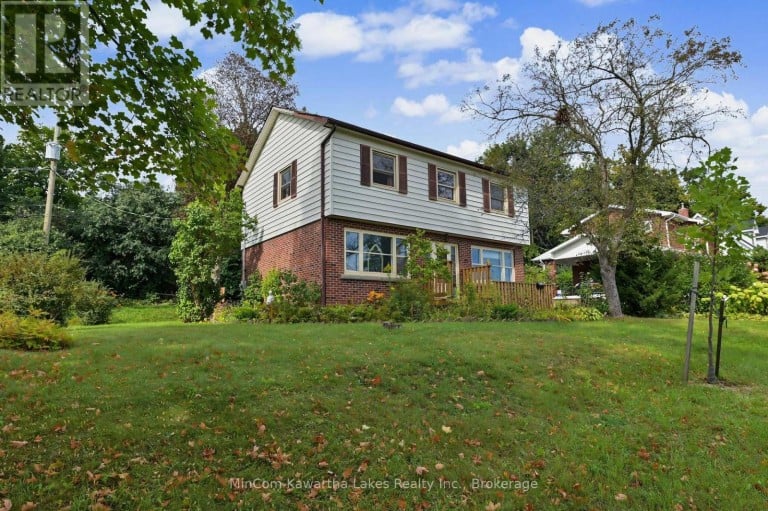 71 GREENHILL DRIVE, Peterborough (Otonabee Ward 1), Ontario, K9J6E2