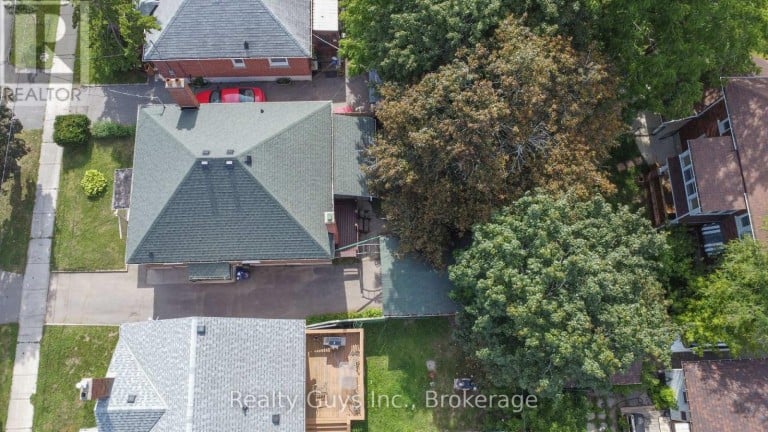 590 MCCANNAN AVENUE, Peterborough (Town Ward 3), Ontario, K9J4J6