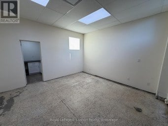 B1-361 HODDER AVENUE Thunder Bay (Current River) Ontario photo 5