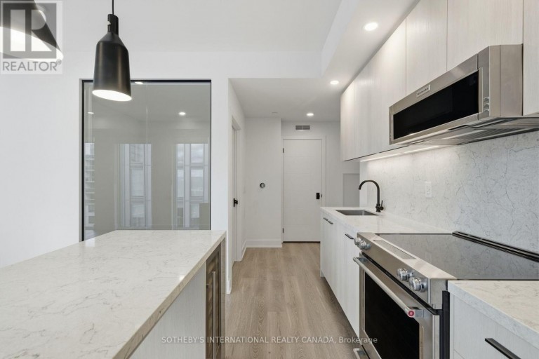 E2501 - 30 MUTUAL STREET, Toronto (Church-Yonge Corridor), Ontario, M5B2A7
