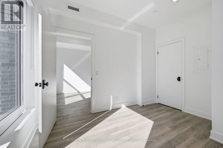 E1003 - 30 MUTUAL STREET, Toronto (Church-Yonge Corridor), Ontario, M5B2A7