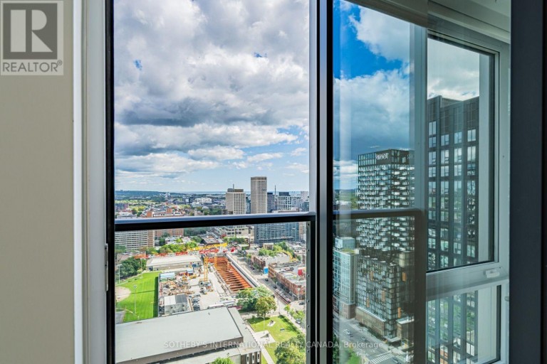E3005 - 30 MUTUAL STREET, Toronto (Church-Yonge Corridor), Ontario, M5B2A7