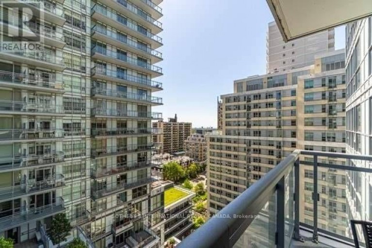 1206 - 89 DUNFIELD AVENUE, Toronto (Mount Pleasant West), Ontario, M4S0A4