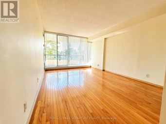 212 - 1121 STEELES AVENUE W Toronto (Westminster-Branson) Ontario photo 4