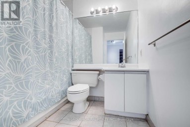 2405 - 10 QUEENS QUAY W Toronto (Waterfront Communities) Ontario photo 15