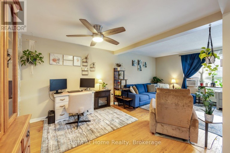10 NEWING COURT, Ajax (South East), Ontario, L1S2T6
